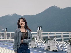 Frau  Changyuan Chen